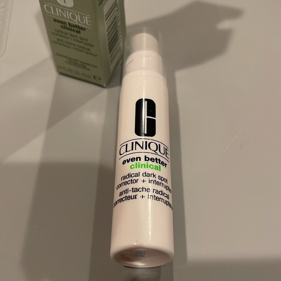 NWT Even Better Clinical Radical Dark Spot Corrector + Interrupter by Clinique - Picture 6 of 6